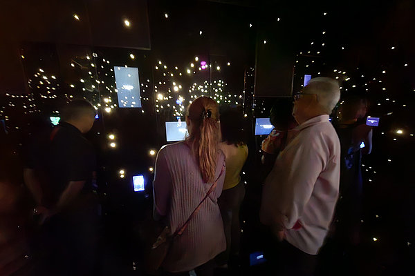 Das Museum Erinnerungshaus in Medellín zeigt diese Ausstellung, um an die Opfer des bewaffneten Konflikts zu erinnern.