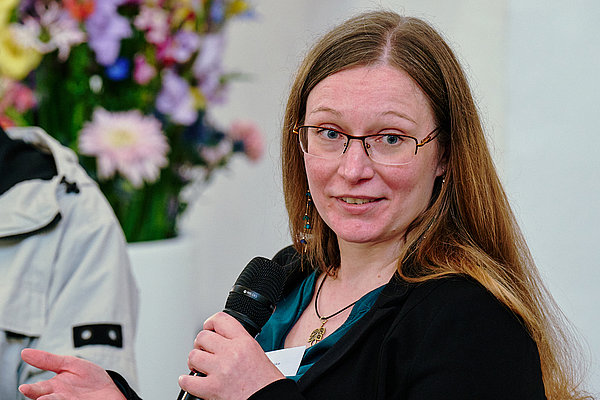 Susanne Menke, zurückgekehrte ZFD-Fachkraft aus Kolumbien berichtet über die Herausforderungen ihrer Arbeit
